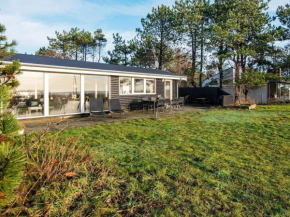 12 person holiday home in Ebeltoft